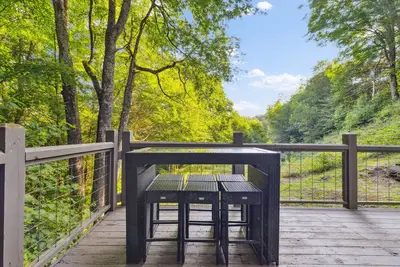 Image de Minutes to Banner Elk, Quiet Mtn Home w/ Fireplace
