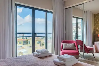 Image de Urban Paradise Iii by Madeira Sun Travel