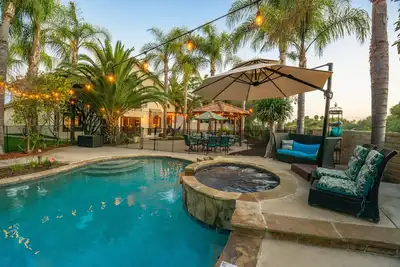 Image de Oceanside Tropical Resort with Heated Pool & Spa!