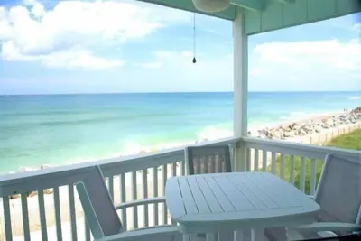 Image de A Beach Dream (1-Bedroom Villa) by RedAwning