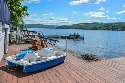 Image de Summer Haven:\"Tons of Outdoor Space\"