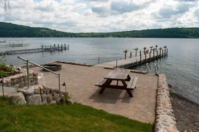 Image de Lady of the Lakes Suites 2: Keuka Lake Escape
