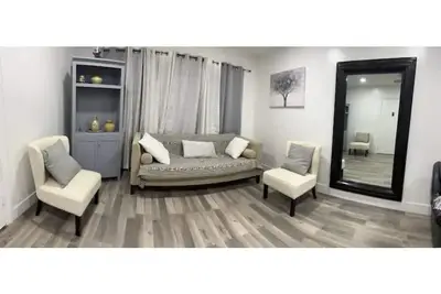Image de Lovely 1 bedroom condo near the beach