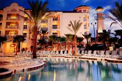 Image de Beautiful Marriott's Grande Vista Resort nestled among four pools