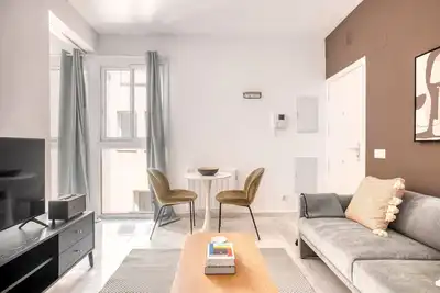 Image de Amazing Chueca 1br Penthouse with terrace, by Blueground