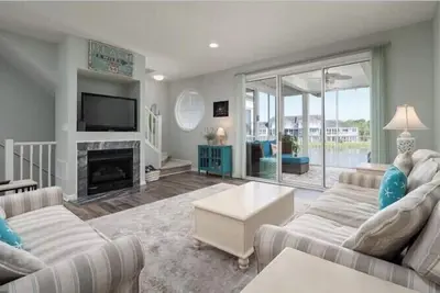 Image de 3br/Game Room/Pool/Outdoor Sports/3 miles to De and Md Beaches