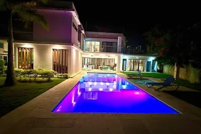 Best Villa in Ocean Village! ! !