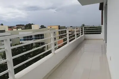 Image de 4 Bedroom penthouse ready to move!