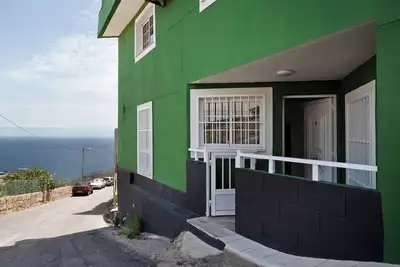 Image de Maison de vacances Casita Auxilia Bajo avec vue sur la mer, terrasse couverte et Wi-Fi