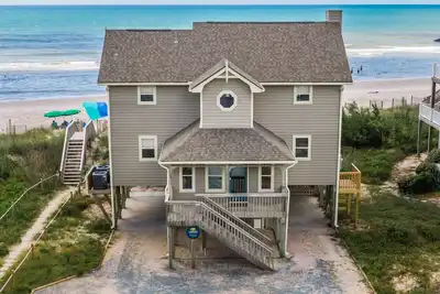 Image de Wynd Swept # 111 Oceanfront House, Pool, Tennis courts, kayak launch!