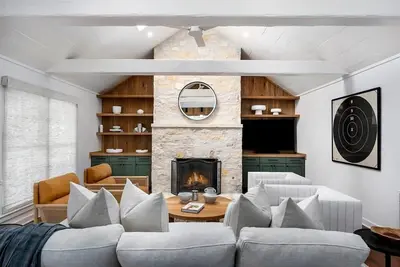 Image de Fab-Fred House, Patio Oasis, Sleeps 4!