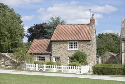 Image de Beau Repaire -  a small cottage sleeping two guests, two part of the Castle Howard Estate