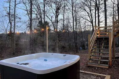 Image de Spacious 3 Br • Hot Tub • Wine Trail • Wintergreen