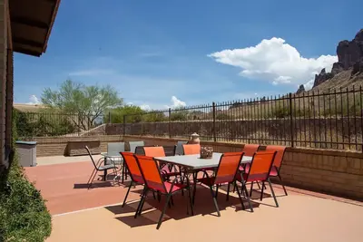 Image de Superstition Mountains Apache Junction - sleeps 16