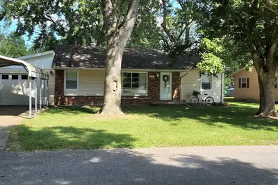 Image de Cozy 3 Bedroom House in Murphysboro Il
