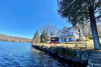 Image de Breathtaking Lake View With Spa Chalet 360