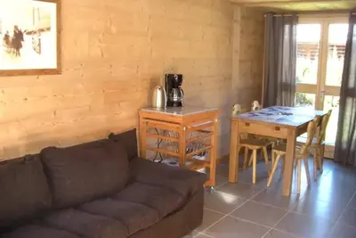 Image de Chalet, Rez-de-chaussée, parking, télévision, casier à ski, 44m², Le Grand Bornand