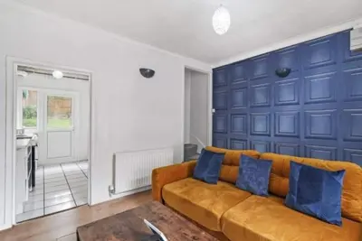 Unwind @ Accommodation Solution Apartment 2