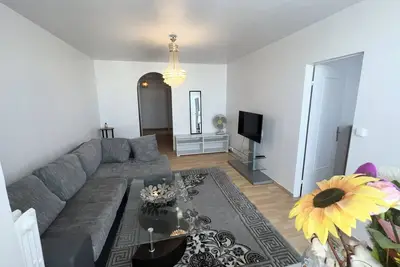 Image de Superbe appartement proche de Paris, près du métro 4