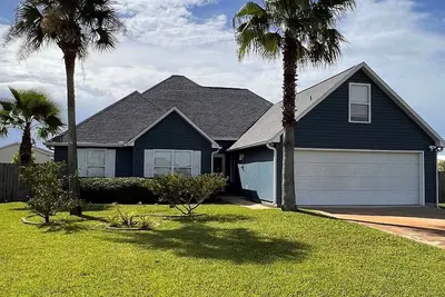 Image de Pool house in Mexico Beach, near Wind Mark Beach, St. Joe Beach & Cape San Blas