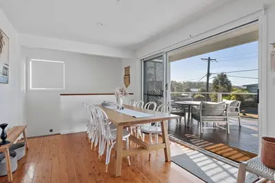 Image de Breezeway Mollymook - A short walk to the beach & features an indoor & outdoor firepit!