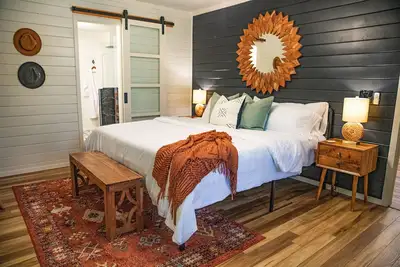 Image de Location! Quant, Cozy & Stylish 2 Br/2Ba