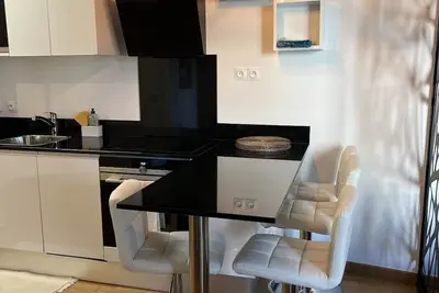 Image de Lovely apartment close to ParisJO sites