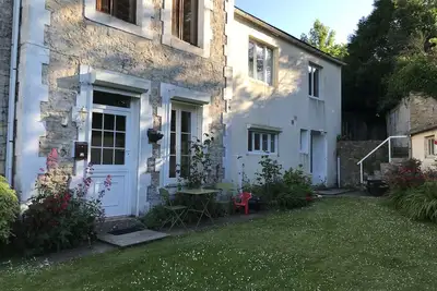 Image de Appartement sur jardin à 500m de la plage d Omaha beach
