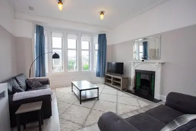 Image de Charming 2 Bed Flat in Giffnock