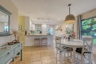 Image de New Listing: Hale Akala - House of Sun / Immaculate Island Retreat on Siesta Key