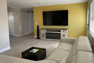 Image de Luxurious independent beach house in Seaside Park, mins walk to beach and bay