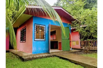 Image de Comfortable Casita, walking distance to the Beach