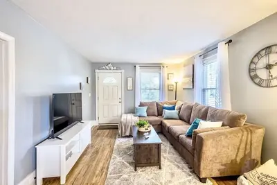 Image de Perfect Neptune Getaway Minutes to Bradley Beach!