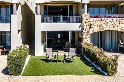 Image de Arch view Ground level condo in Cabo San Lucas