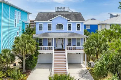 Image de Island Treasure - New Listing - Sleeps 10 summer -- sleeps 8 off season
