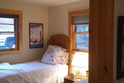 Image de Rental cottage in gated community on river