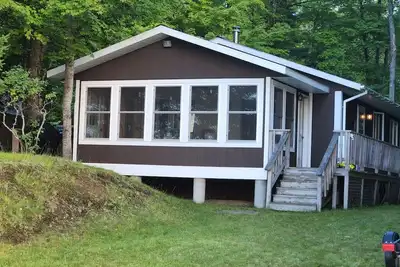Image de Spring \/ Summer Availability! Northwoods Cabin on Beautiful Lake