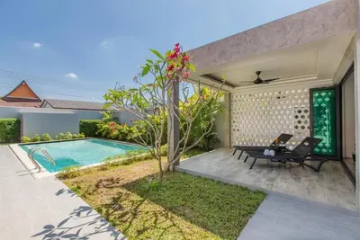 Image de 14-min walk from Bang Tao Beach, Family rooms-Pool Villas, free private parking.