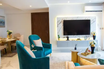 Image de 2 Bedroom Luxurious Apartment.