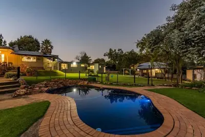 Image de Secure Self-Catered Apartment With Pool