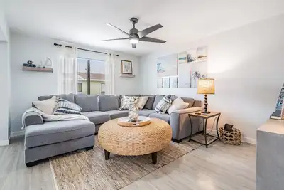 Image de Irb Cozy Gulf Coastal Condo- Just blocks from the beach!