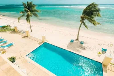 Image de Seabreeze Villas, Superb Beachfront Views from 229/night. Rental Car Included!