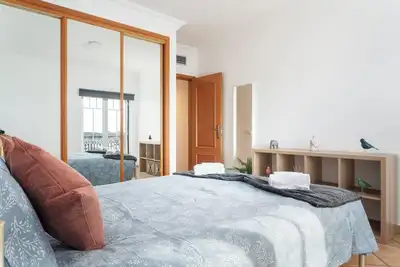Image de Bright Lovely Flat w/ Pool and Balcony