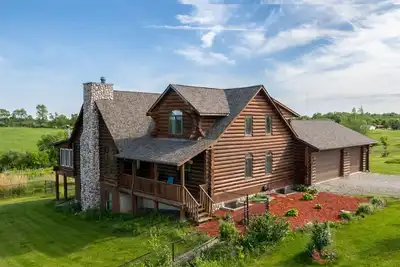 Image de Beautiful Cabin on a Vineyard