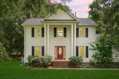 Image de Beautiful Home Walking Distance to Elon University