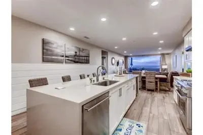 Image de Gorgeous Oceanside Sunsets on The Strand-Watch Waves and Dolphins