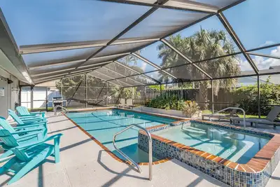 Image de Located in Img Golf Course, Close to Ami and Siesta Key