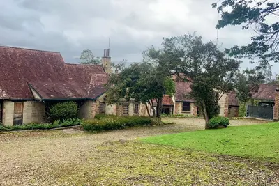 Image de Cozy & Romantic 4-bedroom cottage with fireplace