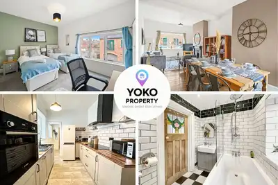 Image de 🌟Central House - Free Parking + Pool Table + Wifi🌟