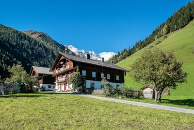 Image de Stifterhof Appartement Mathilda\" accueillant les animaux domestiques.